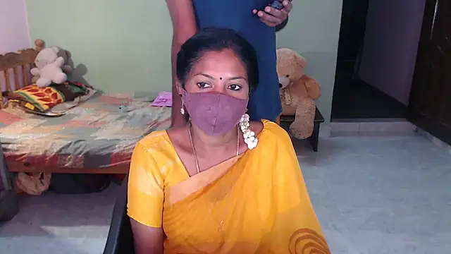 Snapshot of Novapol chatting on June 2026 05:12:01 AM Novapol online show from June 2026 05:12:01 AM