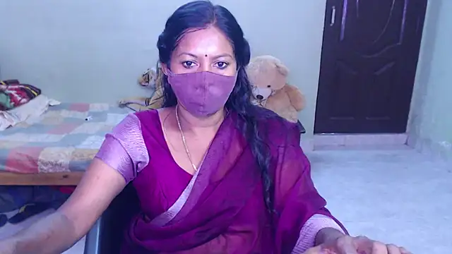 Snapshot of Novapol chatting on July 2026 06:22:02 AM Novapol online show from July 2026 06:22:02 AM