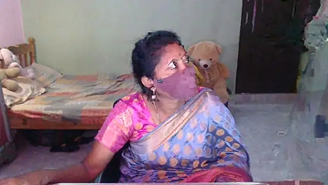 Snapshot of Novapol chatting on June 2026 01:16:01 PM Novapol online show from June 2026 01:16:01 PM