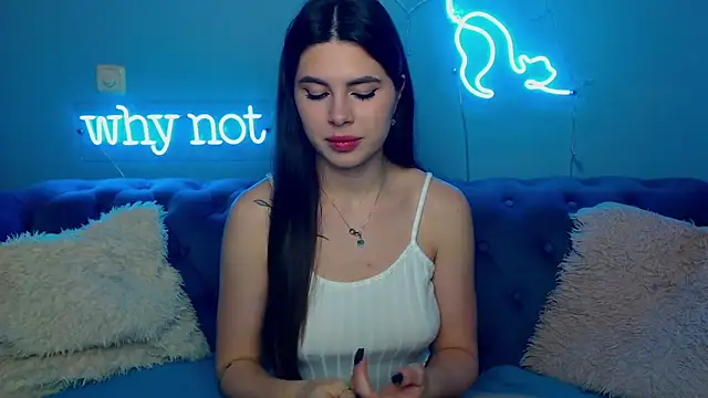 ViollinaLove online show from February 2026 05:49:02 AM