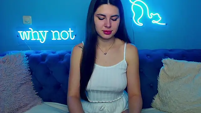 ViollinaLove online show from November 2025 05:55:01 AM