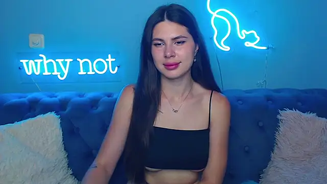 Snapshot of ViollinaLove chatting on July 2026 04:52:01 AM ViollinaLove online show from July 2026 04:52:01 AM