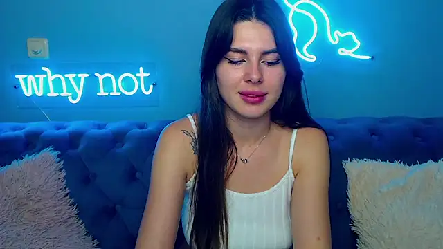 ViollinaLove online show from November 2025 10:04:02 AM