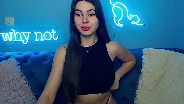 ViollinaLove online show from November 2025 05:44:01 AM