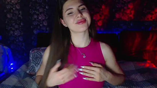 ViollinaLove online show from April 2026 07:48:01 PM