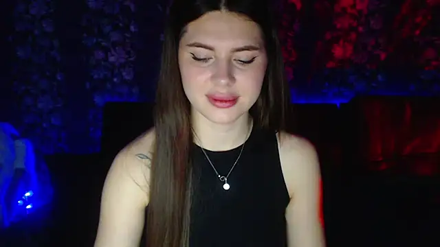 ViollinaLove online show from March 2026 05:41:02 AM