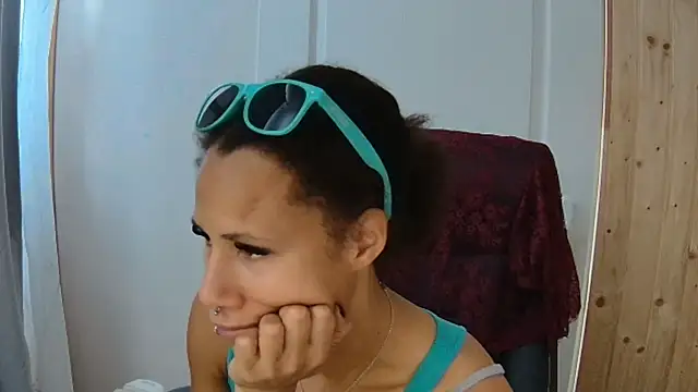 AaliyahHarris online show from October 2025 01:21:02 PM