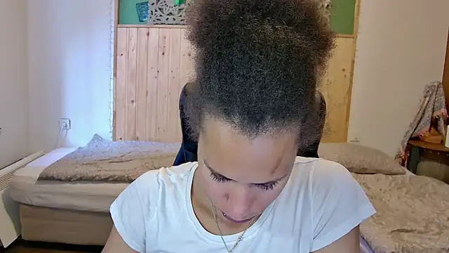 AaliyahHarris online show from May 2026 04:35:02 PM