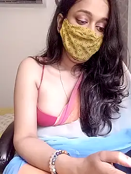 Snapshot of Lavanya_Shah chatting on February 2025 05:57:02 PM Lavanya Shah online show from February 2025 05:57:02 PM