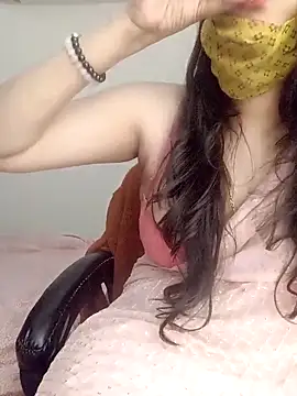 Snapshot of Lavanya_Shah chatting on February 2025 05:58:02 PM Lavanya Shah online show from February 2025 05:58:02 PM