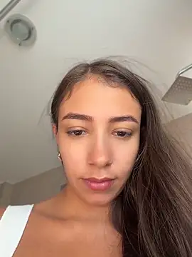 Snapshot of Hall_16 chatting on June 2026 08:25:02 PM Hall 16 online show from June 2026 08:25:02 PM