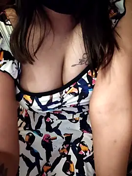 Snapshot of Tasty_Melody chatting on October 2025 01:23:02 PM Tasty Melody online show from October 2025 01:23:02 PM