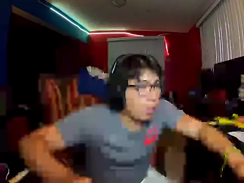 Nathanroberts111 online show from December 2025 11:40:01 PM