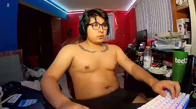 Snapshot of Nathanroberts111 chatting on January 2025 05:46:01 PM Nathanroberts111 online show from January 2025 05:46:01 PM