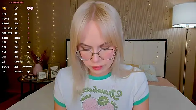 bellatip online show from February 2026 12:53:01 AM