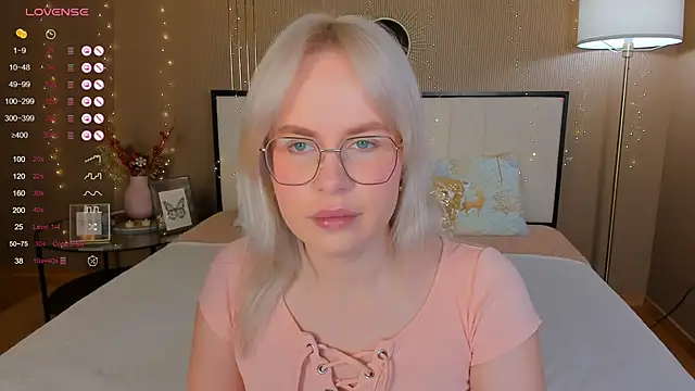 bellatip online show from December 2025 12:44:01 AM