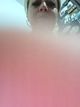 Ruxy42ETT online show from February 2026 04:12:01 AM