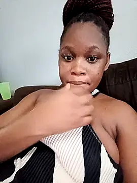 Snapshot of ANGELINE600 chatting on January 2025 02:17:02 PM ANGELINE600 online show from January 2025 02:17:02 PM