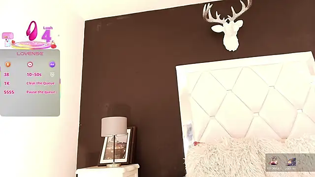 Snapshot of Sensual_Crazy chatting on November 2025 08:25:01 PM Sensual Crazy online show from November 2025 08:25:01 PM