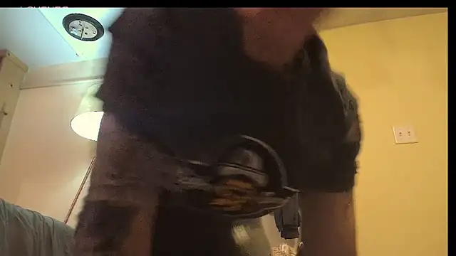 MaddisonX online show from December 2025 07:20:02 AM