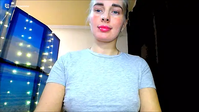 Snapshot of miaa_sunn chatting on December 2024 09:18:02 PM miaa sunn online show from December 2024 09:18:02 PM