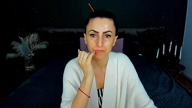 Rebecca Diamond online show from February 2026 06:13:02 AM