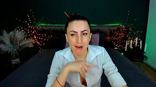 Rebecca Diamond online show from March 2026 06:39:01 AM