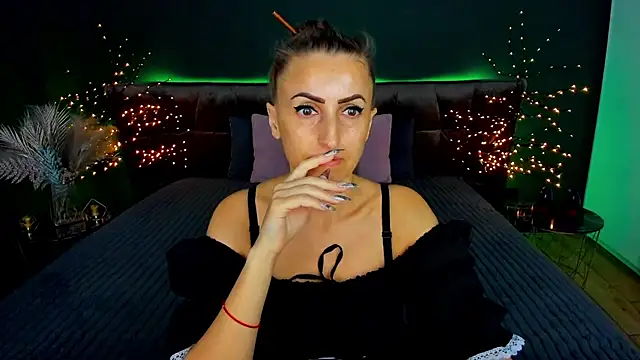 Rebecca Diamond online show from September 2025 05:36:01 AM