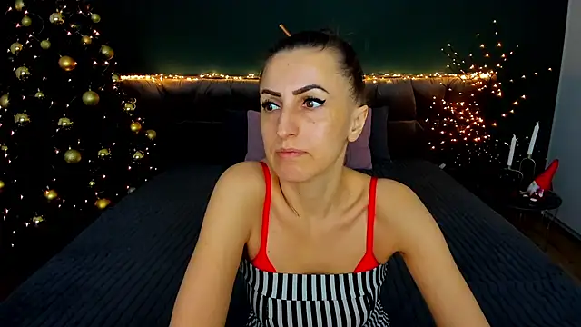 Rebecca Diamond online show from December 2025 06:48:02 AM