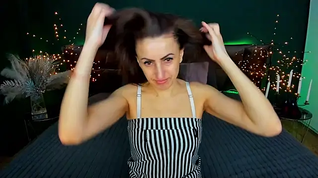 Rebecca Diamond online show from February 2026 07:09:01 AM