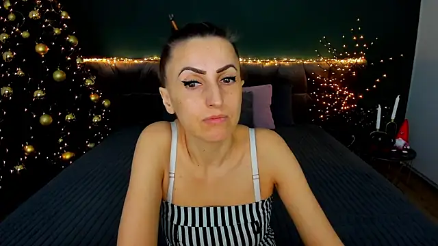 Rebecca Diamond online show from December 2025 06:38:02 AM