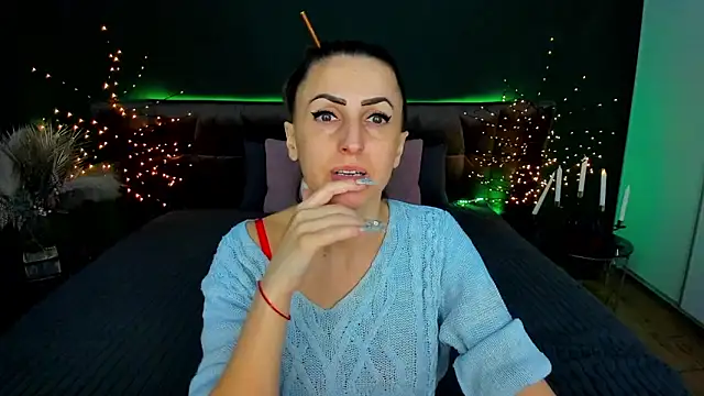 Rebecca Diamond online show from March 2026 06:17:01 AM