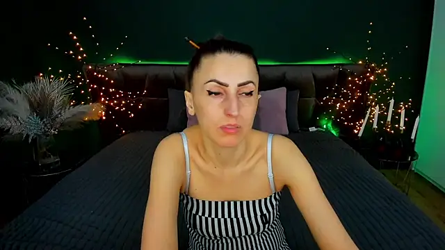 Rebecca Diamond online show from March 2026 06:20:01 AM