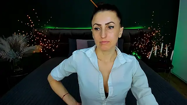 Rebecca Diamond online show from March 2026 07:26:02 AM