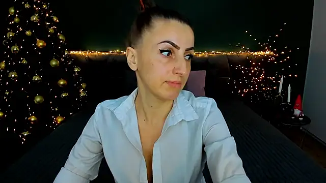 Rebecca Diamond online show from December 2025 06:46:02 AM