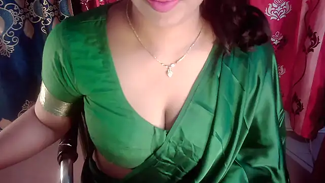 Snapshot of banglarani880 chatting on March 2025 04:51:01 PM banglarani880 online show from March 2025 04:51:01 PM