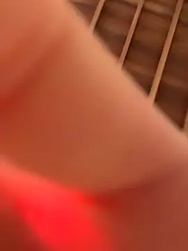 curchez  online show from November 2025 06:34:02 PM