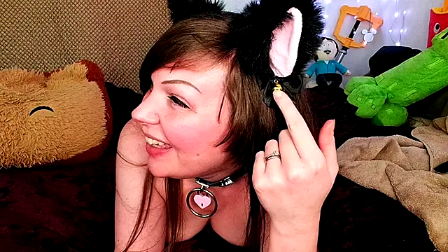 GamerGirlRoxyAndLee online show from January 2025 01:08:01 AM