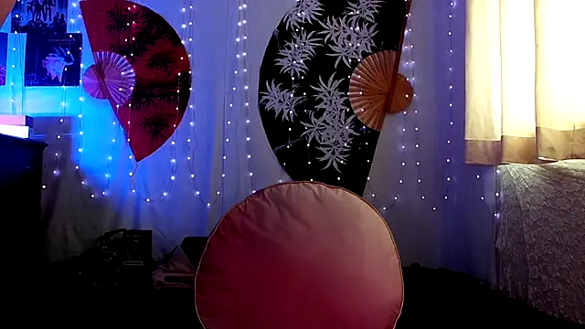 GamerGirlRoxyAndLee online show from June 2026 08:03:02 PM
