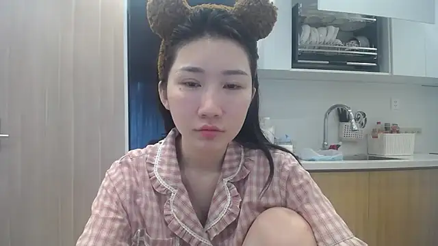 Asiagirll online show from May 2026 03:06:01 AM