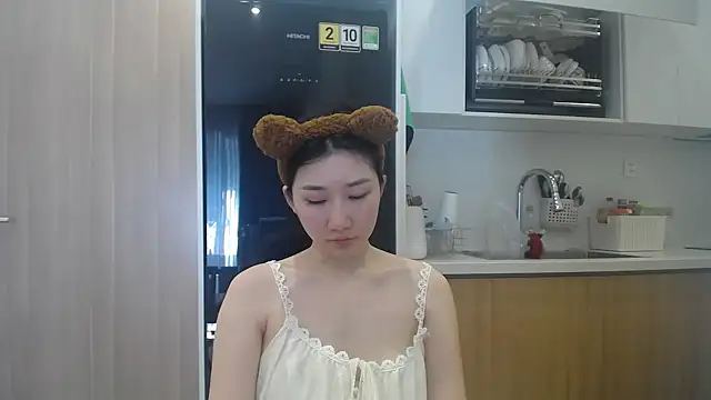 Asiagirll online show from May 2026 01:57:16 AM