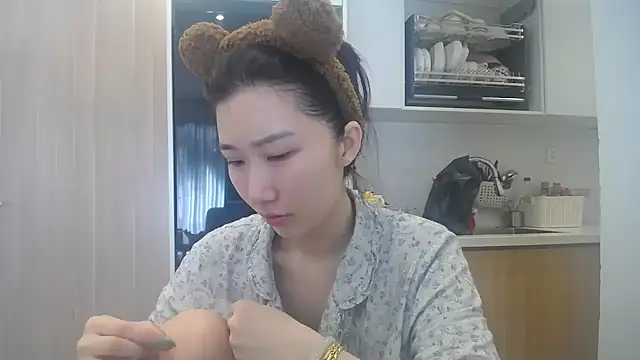 Snapshot of Asiagirll chatting on June 2026 01:10:01 AM Asiagirll online show from June 2026 01:10:01 AM