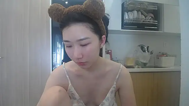 Asiagirll online show from May 2026 01:13:02 AM
