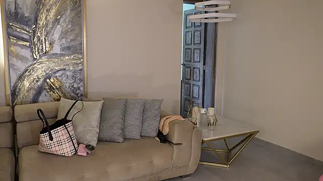 AbellaCroft online show from March 2026 01:19:02 PM