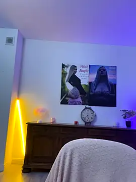 Cute-Alice online show from November 2025 07:52:02 PM