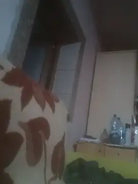 Rolandxxxr online show from September 2025 07:42:02 PM