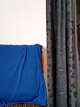 Rolandxxxr online show from February 2025 08:22:01 AM