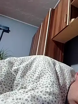 Rolandxxxr online show from March 2025 02:50:01 AM