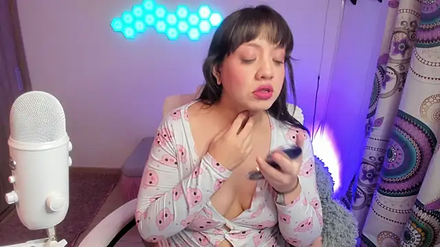 Snapshot of sophia_grants chatting on September 2025 05:14:01 AM sophia grants online show from September 2025 05:14:01 AM