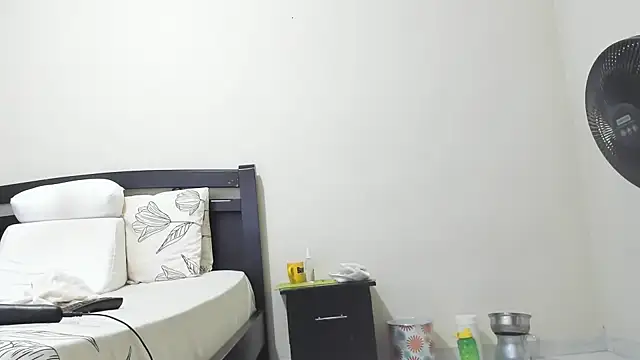 Snapshot of mara2020_69 chatting on November 2025 03:05:01 PM mara2020 69 online show from November 2025 03:05:01 PM